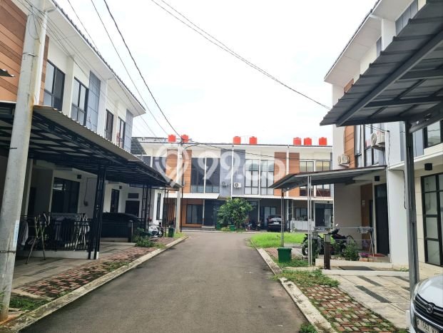 Jual Rumah Minimalis Bagus Punya 2 KT di Karawang Barat Karawang SHM Jual Rumah Minimalis Bagus Punya 2 KT di Karawang Barat Karawang SHM