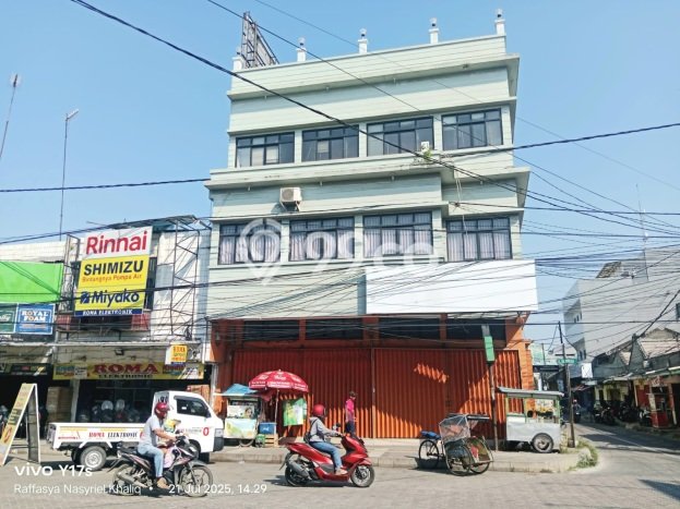 Kantor Usaha Dijual di Karawang Barat Karawang LT 259m2 & LB 450m2 Kantor Usaha Dijual di Karawang Barat Karawang LT 259m2 & LB 450m2