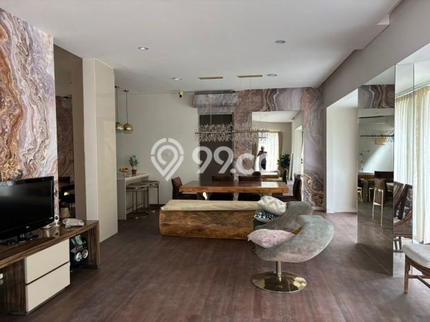 PRIME PROPERTY! Rumah di Lebak Bulus, 3 KT, Lingkungan Elite, Luas 210m2m² Bangunan 200m2m² PRIME PROPERTY! Rumah di Lebak Bulus, 3 KT, Lingkungan Elite, Luas 210m2m² Bangunan 200m2m²