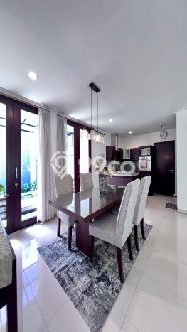 Dijual Rumah Elit Exclusive di Cilandak, Jakarta Selatan Dijual Rumah Elit Exclusive di Cilandak, Jakarta Selatan