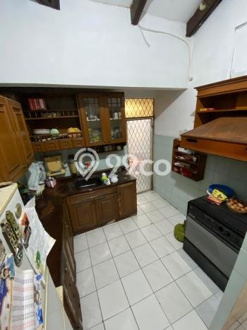 Dijual Rumah Mewah Elegan Dengan View Eksklusif di Lebak Bulus, Jakarta Selatan Dijual Rumah Mewah Elegan Dengan View Eksklusif di Lebak Bulus, Jakarta Selatan