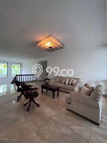 Dijual Rumah Premium dengan Fasilitas Sekitar Komplit di Cinere, Depok Dijual Rumah Premium dengan Fasilitas Sekitar Komplit di Cinere, Depok