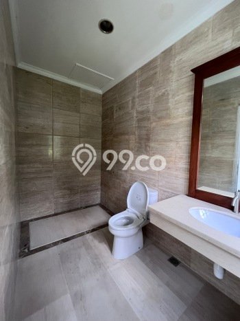 Dijual Rumah Premium dengan Fasilitas Sekitar Komplit di Cinere, Depok Dijual Rumah Premium dengan Fasilitas Sekitar Komplit di Cinere, Depok