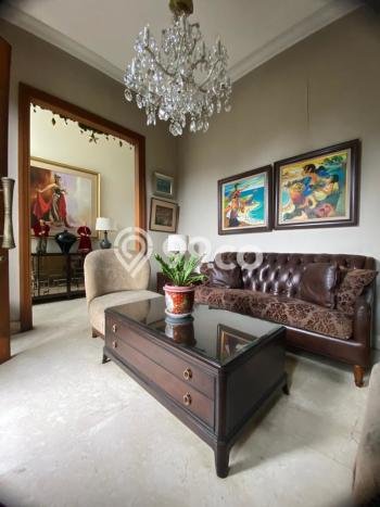 Siap Huni Rumah Mewah 4 Kamar di Kebayoran Baru Dekat ke Mana Pun Siap Huni Rumah Mewah 4 Kamar di Kebayoran Baru Dekat ke Mana Pun