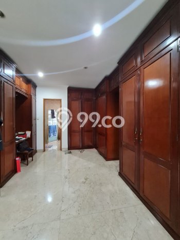 Hunian Elit LB 225m2 Siap Huni Desain Elegan di Pondok Indah, Jakarta Selatan Hunian Elit LB 225m2 Siap Huni Desain Elegan di Pondok Indah, Jakarta Selatan