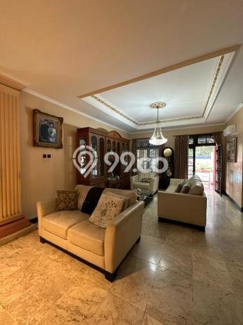 Rumah Luxury Modern Tanpa Renovasi di Lebak Bulus Jakarta Selatan Rumah Luxury Modern Tanpa Renovasi di Lebak Bulus Jakarta Selatan