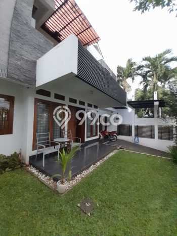Ready to Use! Premium House LT 251m2 Desain Modern di Pondok Indah Ready to Use! Premium House LT 251m2 Desain Modern di Pondok Indah