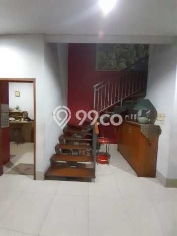 Ready to Use! Premium House LT 251m2 Desain Modern di Pondok Indah Ready to Use! Premium House LT 251m2 Desain Modern di Pondok Indah