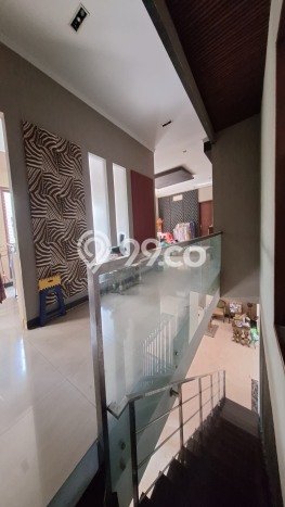Hunian Mewah LB 526m2 Siap Pakai Desain Elegan di Cipete, Jakarta Selatan Hunian Mewah LB 526m2 Siap Pakai Desain Elegan di Cipete, Jakarta Selatan