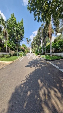 For Sale! Luxury House LT 316m2 Desain Elegan di Pondok Indah For Sale! Luxury House LT 316m2 Desain Elegan di Pondok Indah