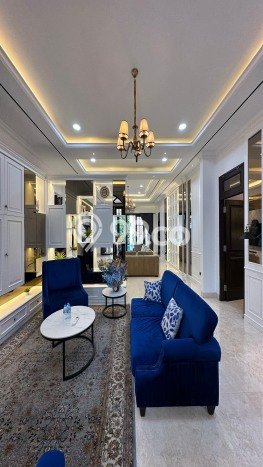 Rumah Mewah Dijual LT 400m2 di Kebayoran Baru, Jakarta Selatan Rumah Mewah Dijual LT 400m2 di Kebayoran Baru, Jakarta Selatan