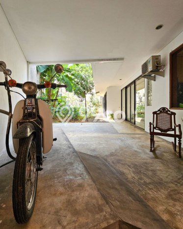 Rumah Luxury Modern Siap Huni di Cinere Jakarta Selatan Rumah Luxury Modern Siap Huni di Cinere Jakarta Selatan