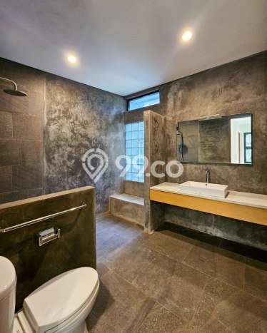 Rumah Luxury Modern Siap Huni di Cinere Jakarta Selatan Rumah Luxury Modern Siap Huni di Cinere Jakarta Selatan