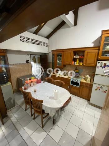 Dijual Rumah Mewah Elegan Dengan View Eksklusif di Lebak Bulus, Jakarta Selatan Dijual Rumah Mewah Elegan Dengan View Eksklusif di Lebak Bulus, Jakarta Selatan
