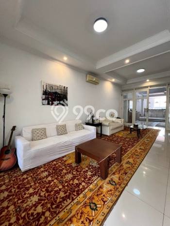 Rumah Luxury Modern Tanpa Renovasi di Lebak Bulus Jakarta Selatan Rumah Luxury Modern Tanpa Renovasi di Lebak Bulus Jakarta Selatan