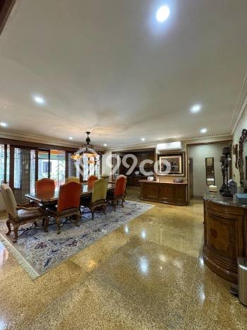 Jual Rumah Luas Megah Dengan View Eksklusif di Kemang, Jakarta Selatan Jual Rumah Luas Megah Dengan View Eksklusif di Kemang, Jakarta Selatan
