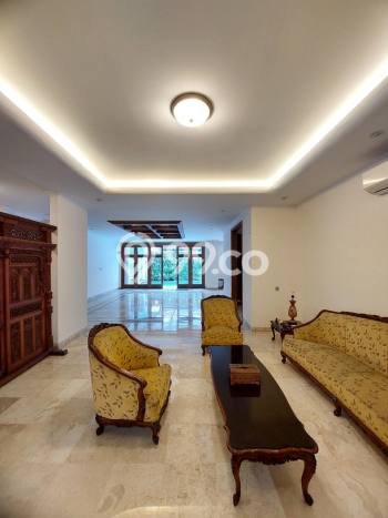 Rumah Bagus Disewakan di Kemang, Jakarta Selatan LT 640m2, LB 500m2 Rumah Bagus Disewakan di Kemang, Jakarta Selatan LT 640m2, LB 500m2
