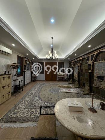 Jual Rumah Luas Megah Dengan View Eksklusif di Kemang, Jakarta Selatan Jual Rumah Luas Megah Dengan View Eksklusif di Kemang, Jakarta Selatan