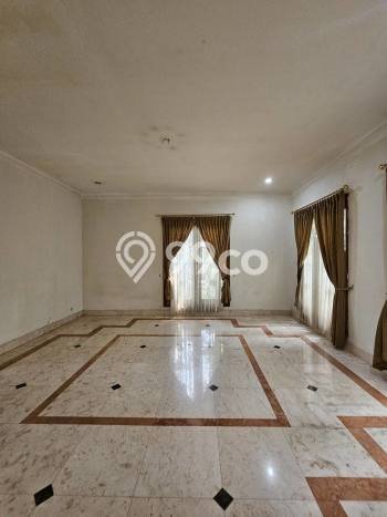 Rumah Elit Modern Tanpa Renovasi di Kuningan Jakarta Selatan Rumah Elit Modern Tanpa Renovasi di Kuningan Jakarta Selatan