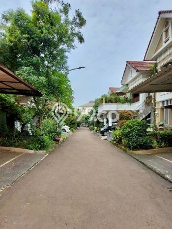 Hunian Nyaman Asri 3 KT Siap Pakai di Cirendeu Jakarta Selatan Hunian Nyaman Asri 3 KT Siap Pakai di Cirendeu Jakarta Selatan