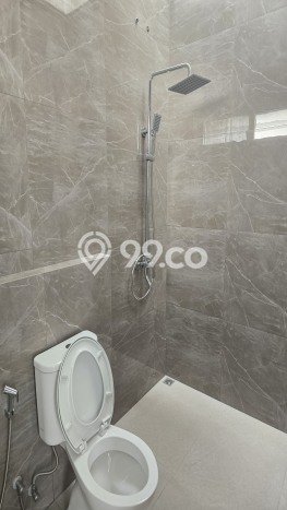 Rumah 4 KT 4 KM Lokasi Premium di Lebak Bulus, Jakarta Selatan Rumah 4 KT 4 KM Lokasi Premium di Lebak Bulus, Jakarta Selatan