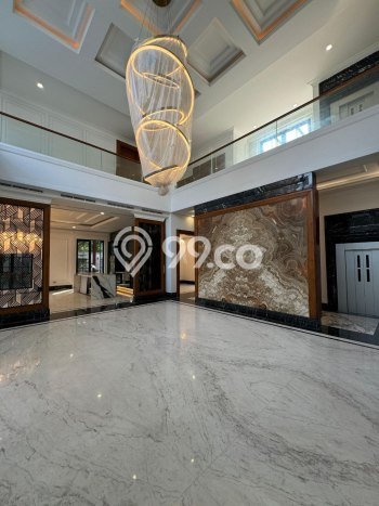 Rumah Elit LB 1000m2 Siap Huni Desain Elegan di Pondok Indah, Jakarta Selatan Rumah Elit LB 1000m2 Siap Huni Desain Elegan di Pondok Indah, Jakarta Selatan