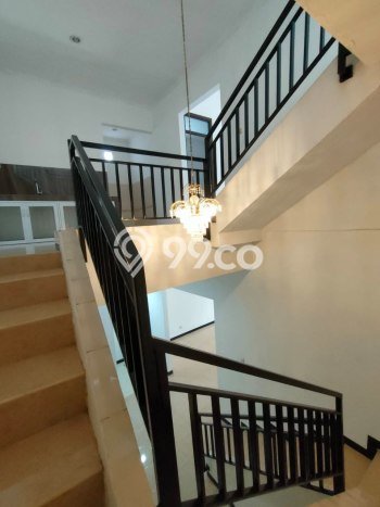 Rumah Mewah Dijual LT 120m2 di Kebayoran Baru, Jakarta Selatan Rumah Mewah Dijual LT 120m2 di Kebayoran Baru, Jakarta Selatan