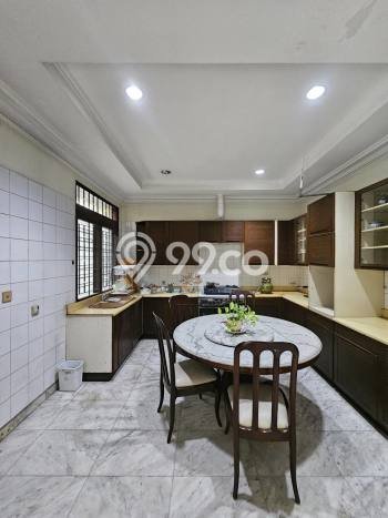 Rumah Elit LB 600m2 Siap Pakai Desain Elegan di Pondok Indah, Jakarta Selatan Rumah Elit LB 600m2 Siap Pakai Desain Elegan di Pondok Indah, Jakarta Selatan