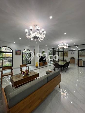 Hot Offer Hunian Premium Ideal dan Luas di Tebet, Jakarta Selatan Hot Offer Hunian Premium Ideal dan Luas di Tebet, Jakarta Selatan