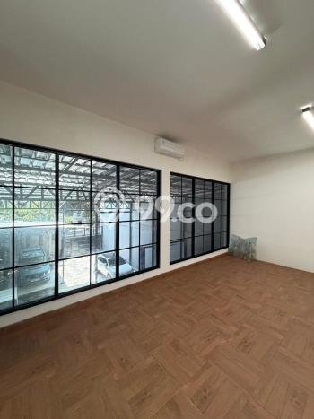 Komersial Dijual di Prime Area Jakarta Selatan Luas 200m2 Komersial Dijual di Prime Area Jakarta Selatan Luas 200m2