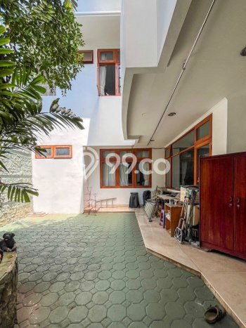 Rumah Luxury Modern Siap Huni di Kuningan Jakarta Selatan Rumah Luxury Modern Siap Huni di Kuningan Jakarta Selatan