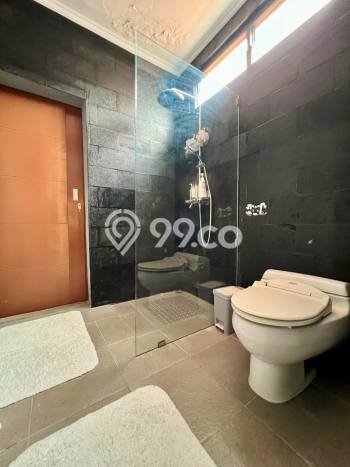 Rumah Luxury Modern Tanpa Renovasi di Lebak Bulus Jakarta Selatan Rumah Luxury Modern Tanpa Renovasi di Lebak Bulus Jakarta Selatan