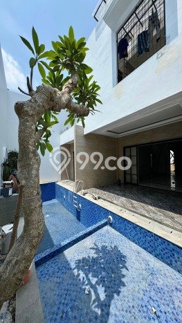 Jual Rumah Luas Megah Dengan View Eksklusif di Pondok Indah, Jakarta Selatan Jual Rumah Luas Megah Dengan View Eksklusif di Pondok Indah, Jakarta Selatan