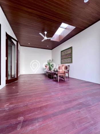 Ready to Use! Luxury House LT 400m2 Desain Elegan di Jati Padang Ready to Use! Luxury House LT 400m2 Desain Elegan di Jati Padang