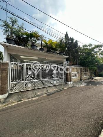 Rumah Mewah LB 480m2 Siap Pakai Desain Elegan di Jati Padang, Jakarta Selatan Rumah Mewah LB 480m2 Siap Pakai Desain Elegan di Jati Padang, Jakarta Selatan