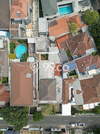 Dijual Hunian Mewah dengan Fasilitas Sekitar Lengkap di Menteng, Jakarta Pusat Dijual Hunian Mewah dengan Fasilitas Sekitar Lengkap di Menteng, Jakarta Pusat