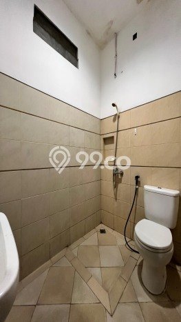 Ruko Dijual di Prime Area Jakarta Selatan Luas 953m2 Ruko Dijual di Prime Area Jakarta Selatan Luas 953m2