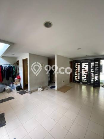 Rumah Luxury Modern Tanpa Renovasi di Ampera Jakarta Selatan Rumah Luxury Modern Tanpa Renovasi di Ampera Jakarta Selatan