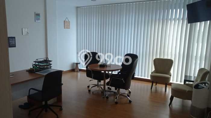 Unit Ruko Dijual di Jakarta Selatan LT 192m2 & LB 372m2 Unit Ruko Dijual di Jakarta Selatan LT 192m2 & LB 372m2