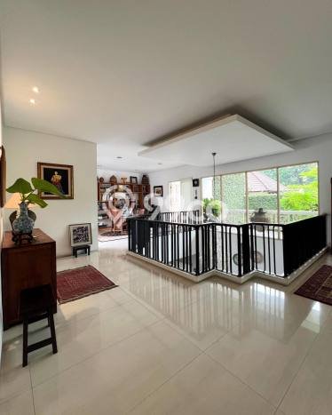 Dijual Rumah Mewah Exclusive di Kebayoran Baru, Jakarta Selatan Dijual Rumah Mewah Exclusive di Kebayoran Baru, Jakarta Selatan