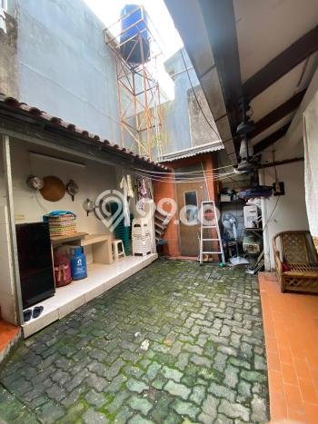 Dijual Rumah Mewah Elegan Dengan View Eksklusif di Lebak Bulus, Jakarta Selatan Dijual Rumah Mewah Elegan Dengan View Eksklusif di Lebak Bulus, Jakarta Selatan