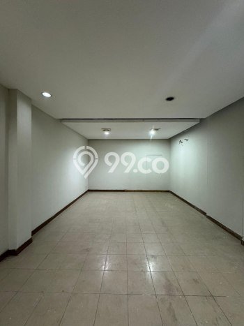 Ruko Dijual di Prime Area Jakarta Selatan Luas 350m2 Ruko Dijual di Prime Area Jakarta Selatan Luas 350m2