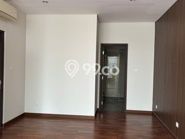 PRIME PROPERTY! Rumah di Lebak Bulus, 3 KT, Lingkungan Elite, Luas 210m2m² Bangunan 200m2m² PRIME PROPERTY! Rumah di Lebak Bulus, 3 KT, Lingkungan Elite, Luas 210m2m² Bangunan 200m2m²
