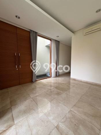 Hunian Mewah LB 600m2 Siap Pakai Desain Elegan di Kemang, Jakarta Selatan Hunian Mewah LB 600m2 Siap Pakai Desain Elegan di Kemang, Jakarta Selatan