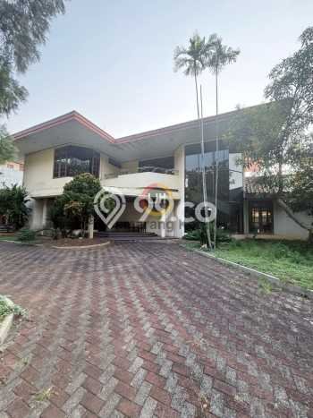 For Sale Rumah Elit Exclusive di Gajah Mungkur, Semarang For Sale Rumah Elit Exclusive di Gajah Mungkur, Semarang