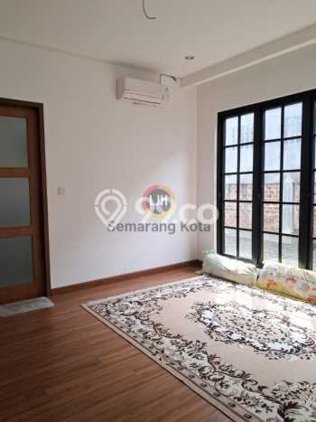 For Sale Rumah Mewah Exclusive di Gajah Mungkur, Semarang For Sale Rumah Mewah Exclusive di Gajah Mungkur, Semarang