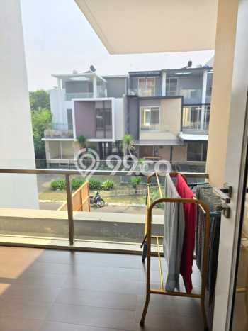 Jual Rumah Luas Megah Dengan View Eksklusif di Kalideres, Jakarta Barat Jual Rumah Luas Megah Dengan View Eksklusif di Kalideres, Jakarta Barat