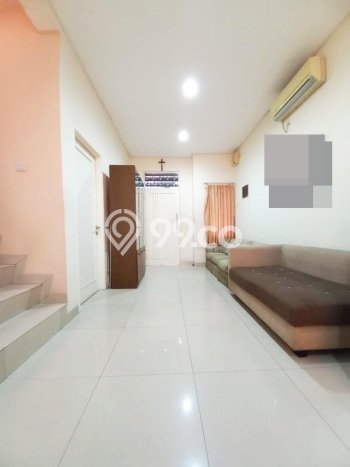 Rumah Elit Modern Siap Huni di Puri Mansion Jakarta Barat Rumah Elit Modern Siap Huni di Puri Mansion Jakarta Barat