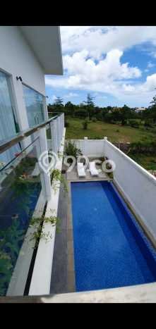 Rumah Mewah LB 250m2 Siap Huni Desain Elegan di Jimbaran, Badung Rumah Mewah LB 250m2 Siap Huni Desain Elegan di Jimbaran, Badung