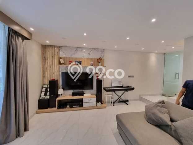 Rumah Elit Modern Tanpa Renovasi di Kalideres Jakarta Barat Rumah Elit Modern Tanpa Renovasi di Kalideres Jakarta Barat